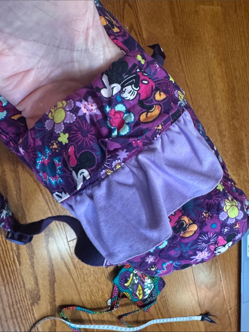 Vera Bradley Disney Purple Floral Mickey Backpack with Bow Accent and wallet - Picture 9 of 11